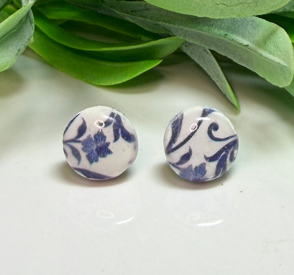Delft style print round stud earrings