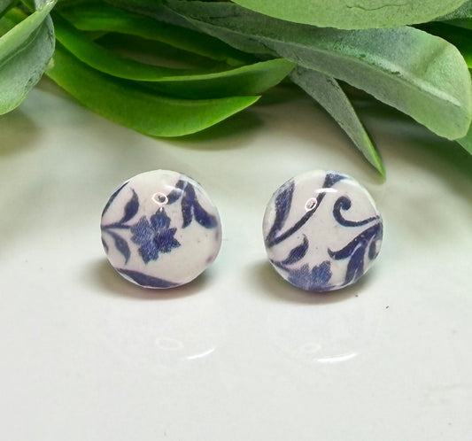 Delft style print round stud earrings