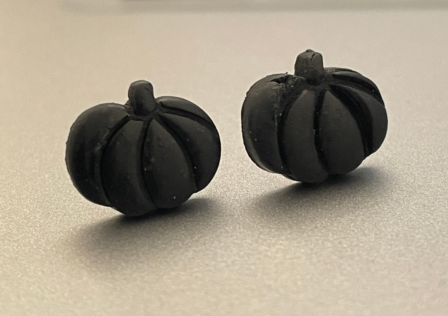 Trick & Chic Earrings l Bold Pumpkins